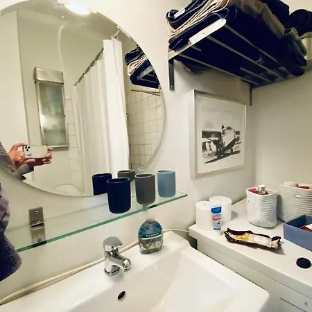 Apartment, View Over The Roofs For The Sunrise شقة *