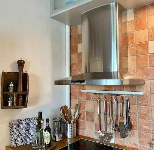 Apartamento Apartment, View Over The Roofs For The Sunrise